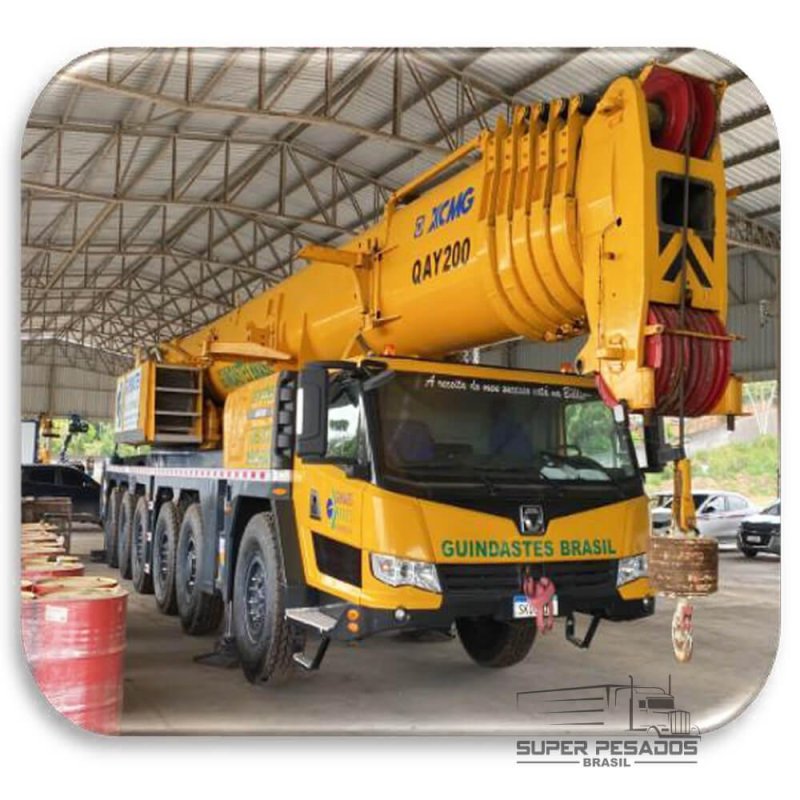 Guindaste Rodoviário XCMG QAY 200T Ano 2011