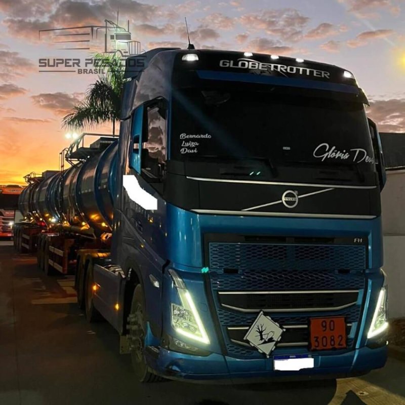 Conjunto VOLVO FH 540 6x4 2024 + RODOTREM TANQUE 2025