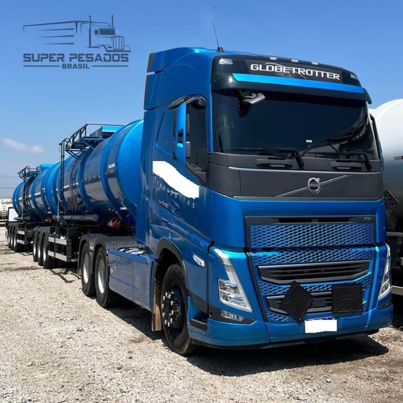 Conjunto VOLVO FH 540 6x4 2024 + RODOTREM TANQUE 2025