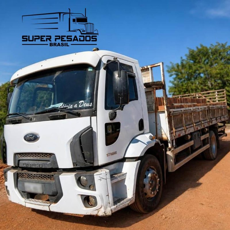 CAMINHÃO FORD 1722 CARGA SECA ANO 2011