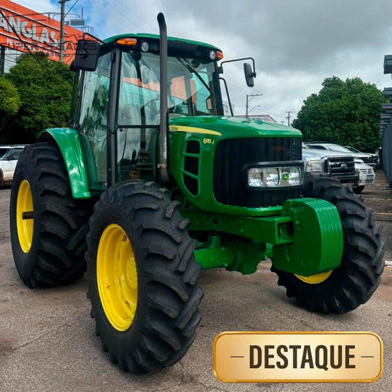 TRATOR AGRÍCOLA JOHN DEERE 6115J ANO 2017