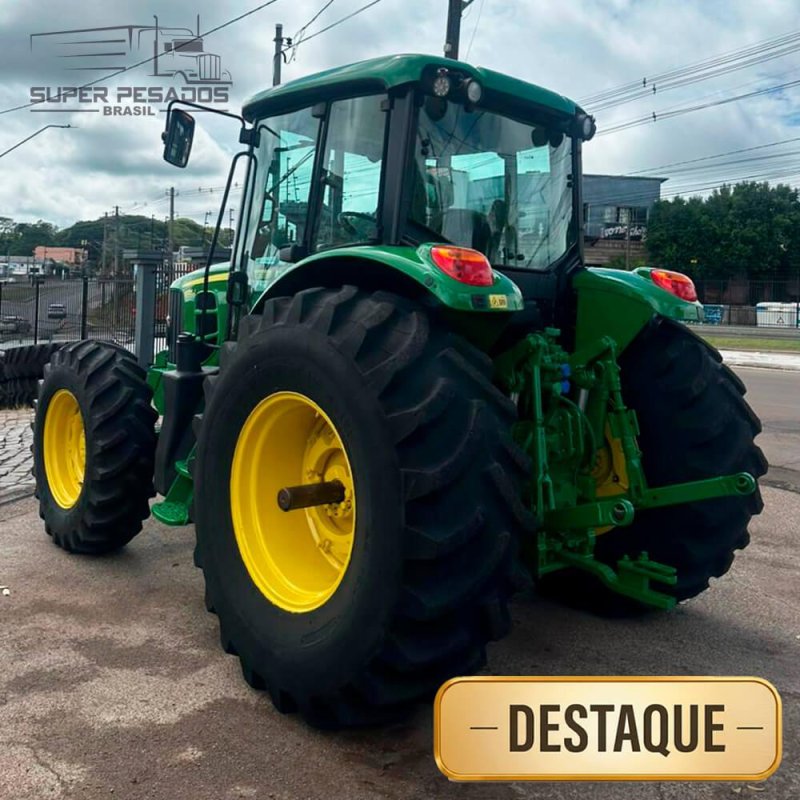TRATOR AGRÍCOLA JOHN DEERE 6115J ANO 2017