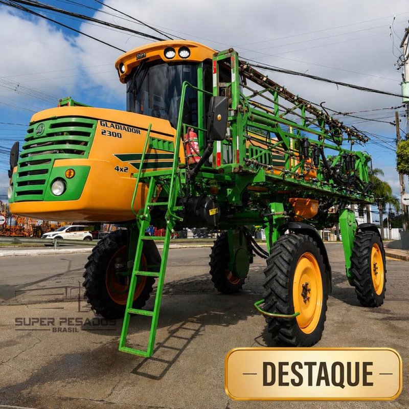 PULVERIZADOR STARA GLADIADOR 2300 ANO 2013