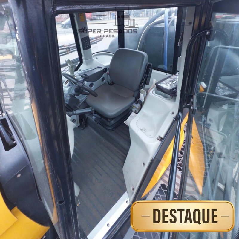 PULVERIZADOR VALTRA BS3020h ANO 2013