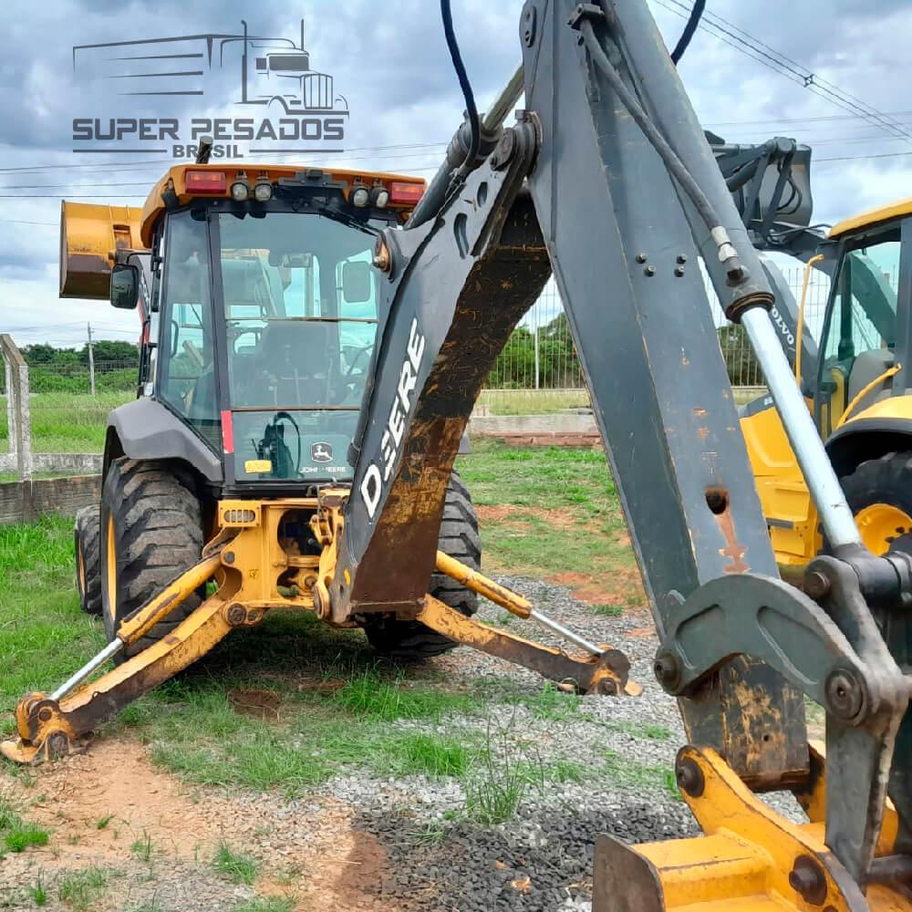 Retroescavadeira JOHN DEERE 310K 4X4 Ano 2014