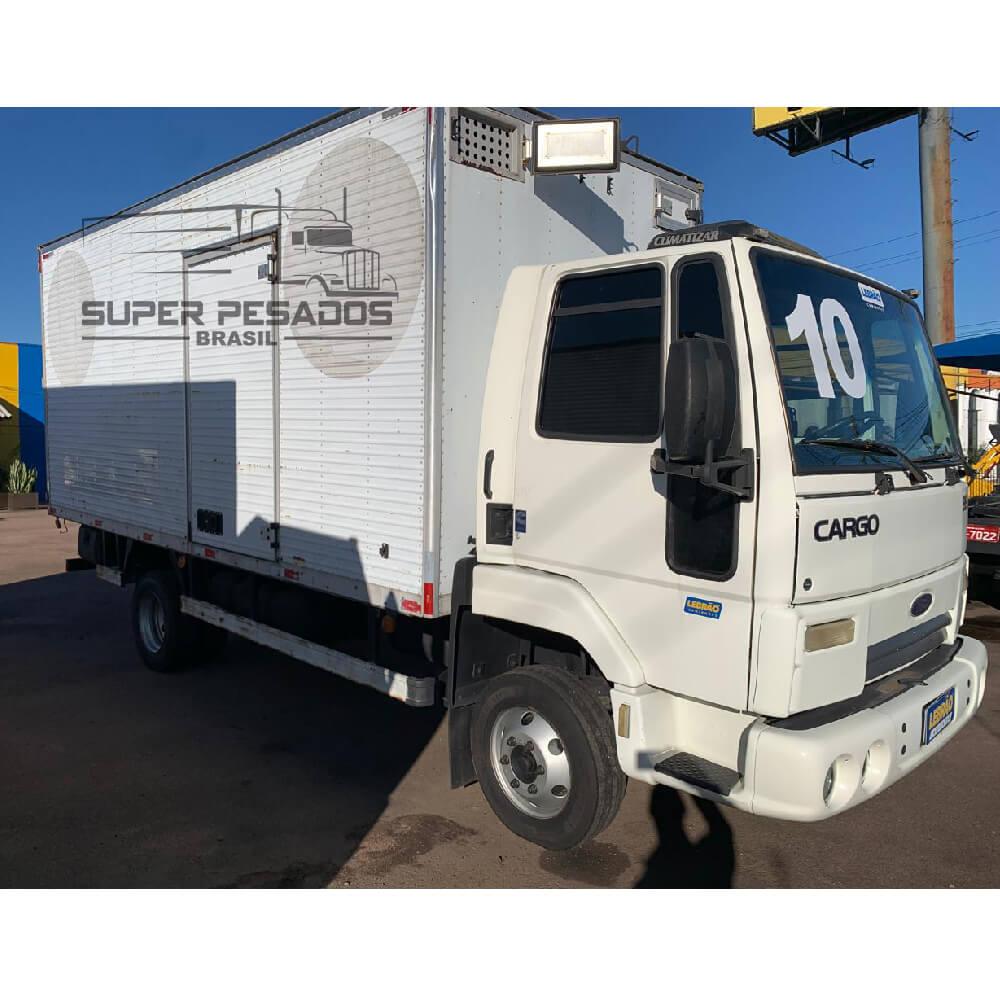 Caminhão FORD CARGO 815E BAÚ SECO Ano 2010