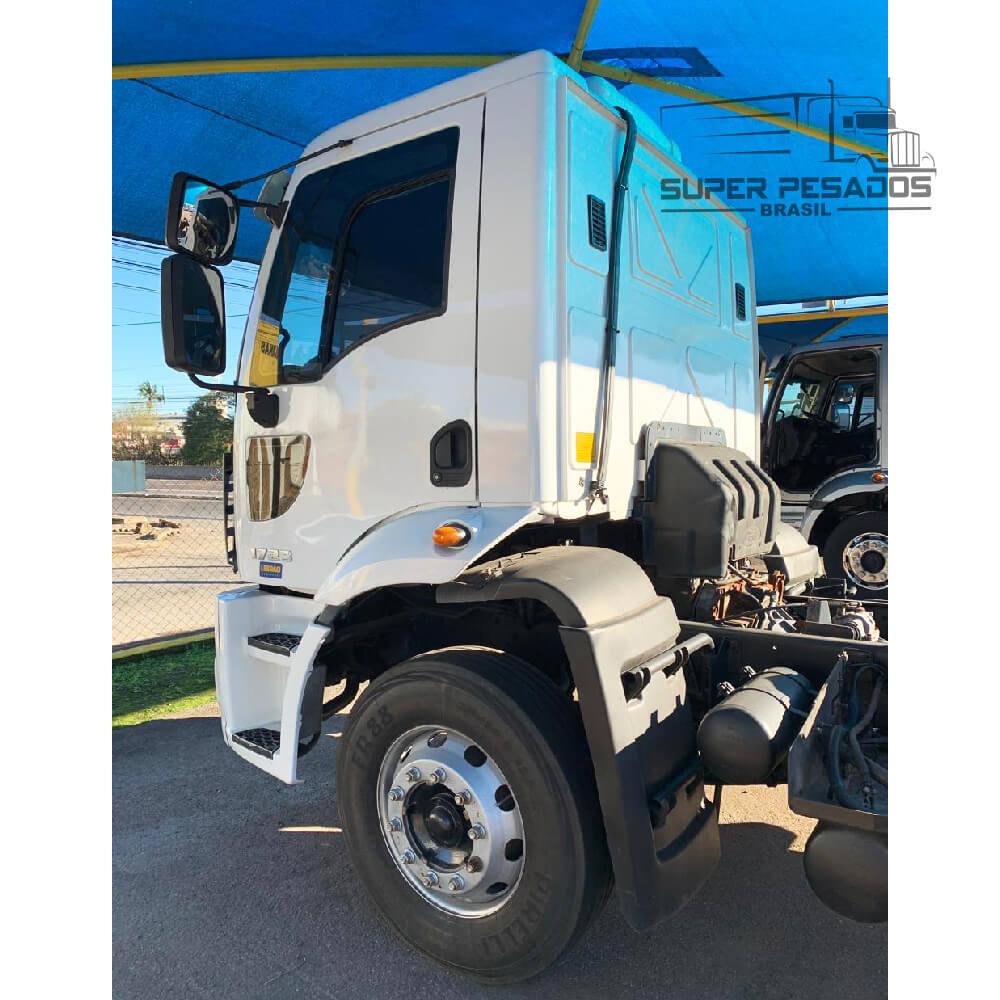 Caminhão FORD CARGO 1723 CHASSI Ano 2015