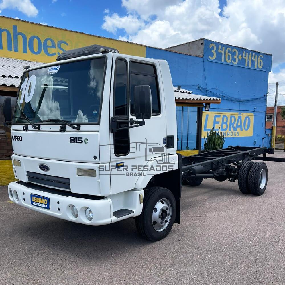 Caminhão FORD CARGO 815E CHASSI Ano 2010